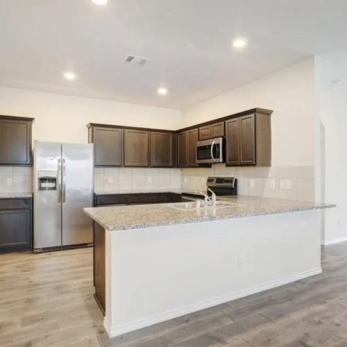 574571387_705406719262811_7984131035473566958_n