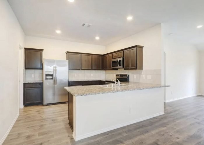 574571387_705406719262811_7984131035473566958_n